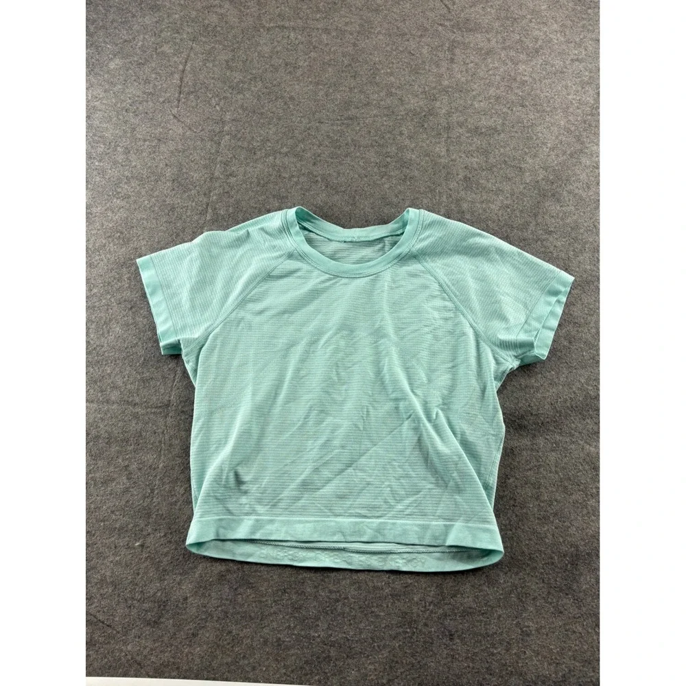 Lululemon Swiftly Tech Short Sleeve 2.0 Crop Mint Green Size 8 Gym Running Yoga